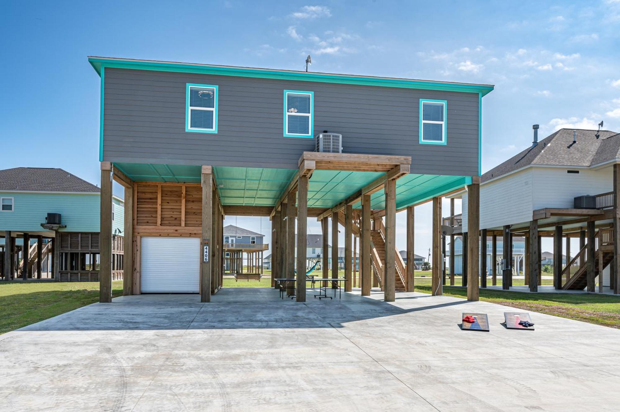 Stylish 4Br Crystal Beach Retreat Walk To Beach Bolivar Peninsula Kültér fotó